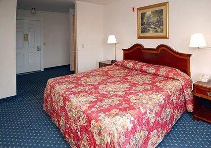 Econo Lodge Inn & Suites เชลเบิร์น ห้อง รูปภาพ